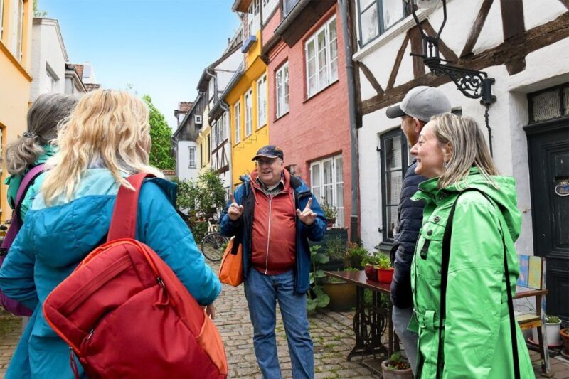 Lübeck: entertaining guided tour to old town highlights - Lübeck: Entertaining Guided Tour to Old Town Highlights