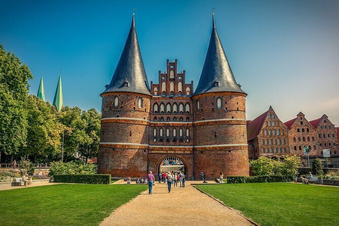 Lubeck Private Walking Tour With A Professional Guide - Practical Details & Considerations