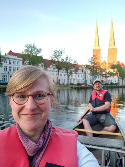 Lübeck's old town by canoe: explore and circumnavigate on your own - Highlights of the Experience