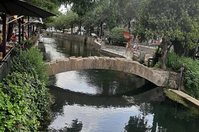 Luberon and its perched villages - Things to Consider