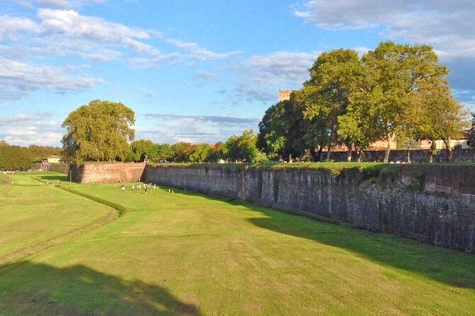 Lucca Barga and Garfagnana Hills Full-Day Trip by Minivan from Pisa - A Closer Look at the Experience