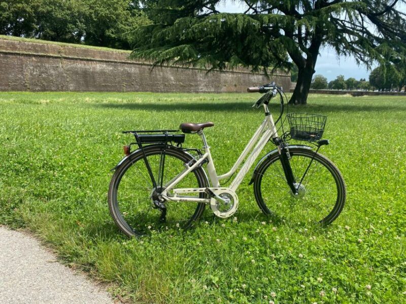 Lucca: E-Bike Rental - What to Expect from the Lucca E-Bike Rental