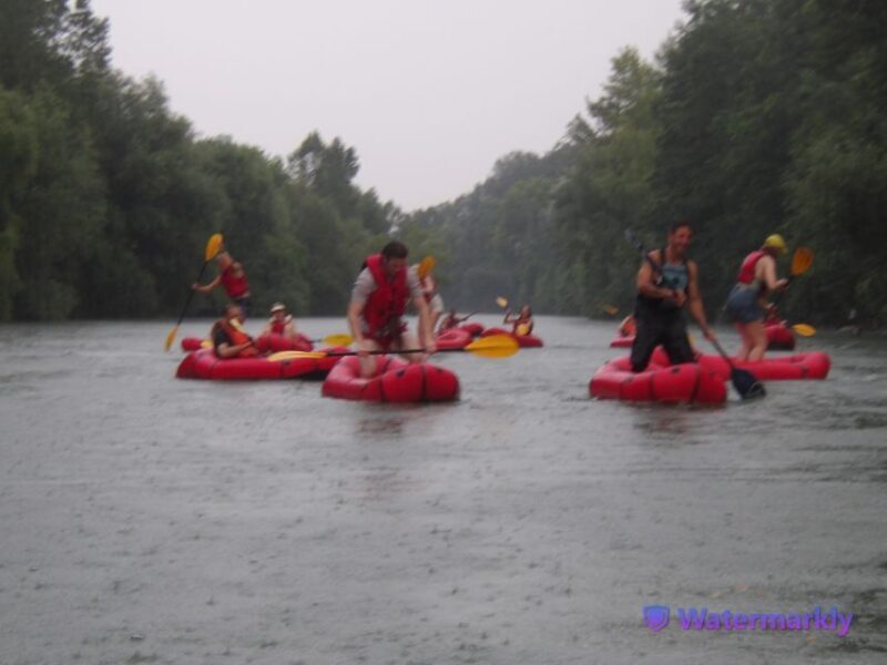 Lucca: Family-Friendly Kayaking Tour with Aperitif - Who Is This Tour Best For?
