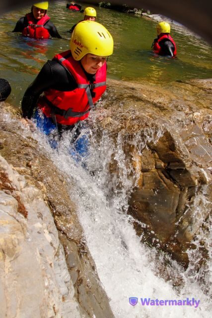 Lucca:Wild Canyoning in Lima Torrent. - The Experience: Pros and Cons