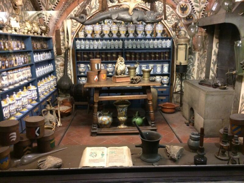 Lucerne: 1-Hour Historical Tour with Night Watchman - An In-Depth Look at the Lucerne Night Watchman Tour