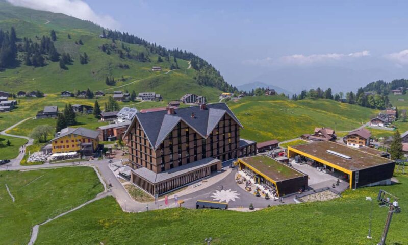 Lucerne: Excursion to the steepest railway in the world / Fronalpstock Stoos viewpoint - Key Points