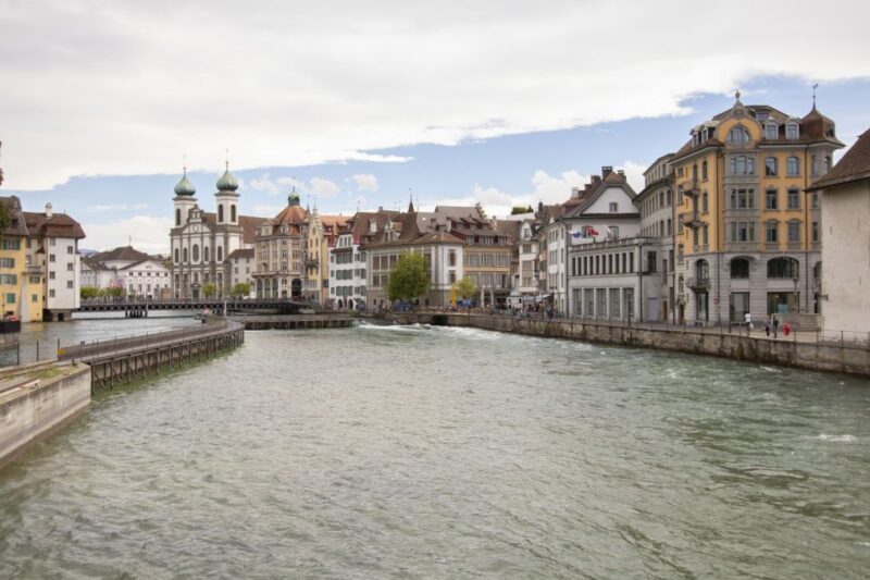 Lucerne: Express Walk with a Local in 60 minutes - FAQ