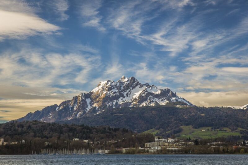 Lucerne: Walking and Boat Tour with Cheese & Wine Tasting - The Itinerary