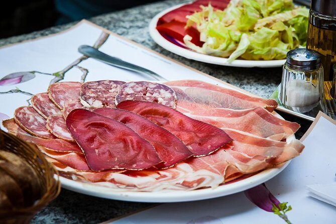 Lucerne Zvieri Swiss Traditional Tasting Experience - An In-Depth Look at the Lucerne Zvieri Swiss Tasting Tour