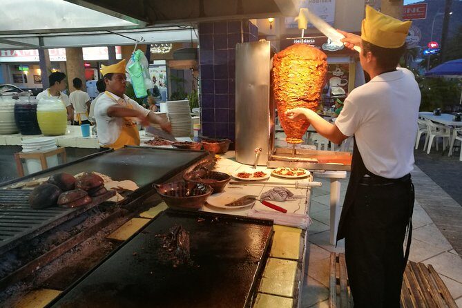 Lucha Libre-Wrestling FiestaExper Taco Dinner Beer ONLY SUNDAYS - What to Expect from the Tour