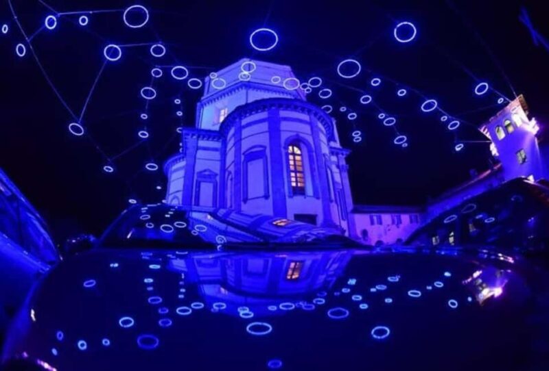 Luci dArtista: Opere che Illuminano la Città di Torino - Key Points