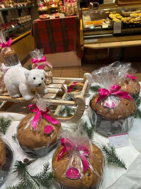 Lugano: a walking tour among the Christmas lights - The Bar Stop and Scenic Walks