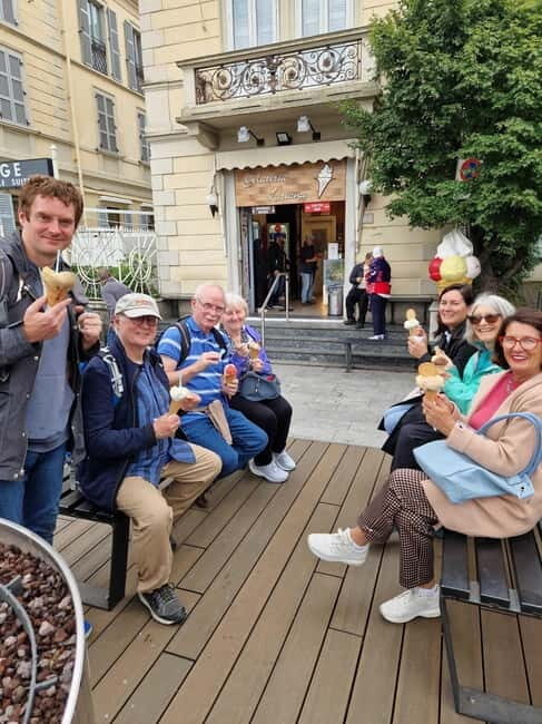 Lugano: Private Guided Tour with Wine, Beer, or Gelato - Discovering Lugano’s Main Highlights