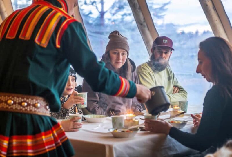 Luleå: Meet the Reindeer, Sámi Flavors & Stories by the Fire - The Traditional Sámi Meal & Fika