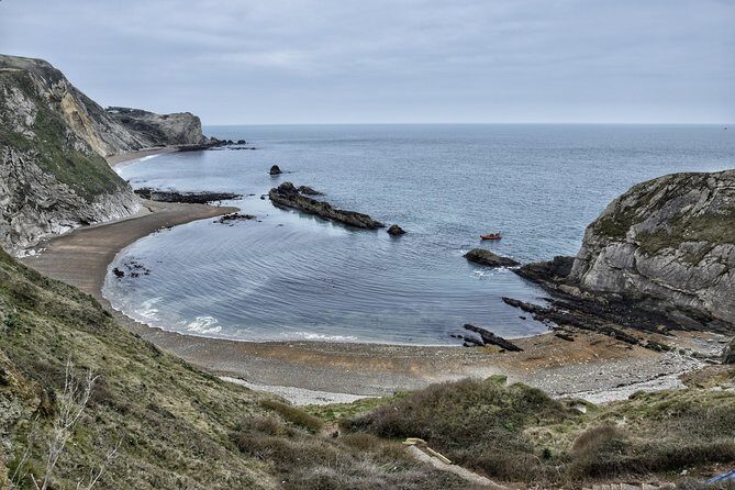 Lulworth Cove & Durdle Door Mini-Coach Tour from Bournemouth - A Deep Dive into the Experience