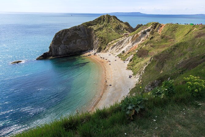 Lulworth Cove & Durdle Door Mini-Coach Tour from Bournemouth - Weather and Physical Fitness Realities