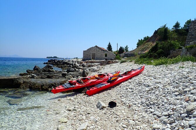 Lumbarda-Sunset Kayaking Experience with picnic: Wine and Sweets - Who Would Love This Tour?