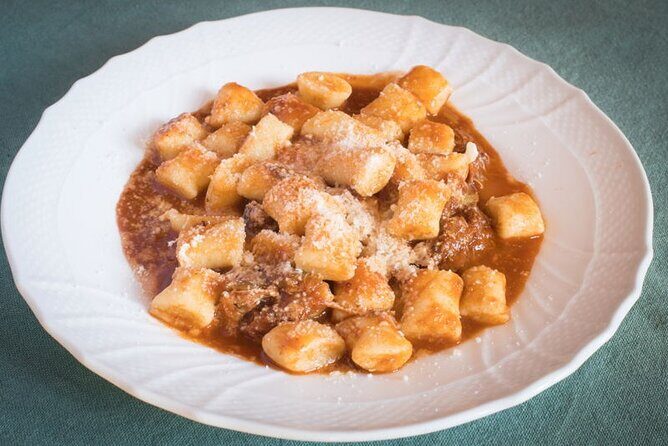 Lunch or dinner and cooking demo at a local home in Padova - The Real Value Lies in the Personal Touch