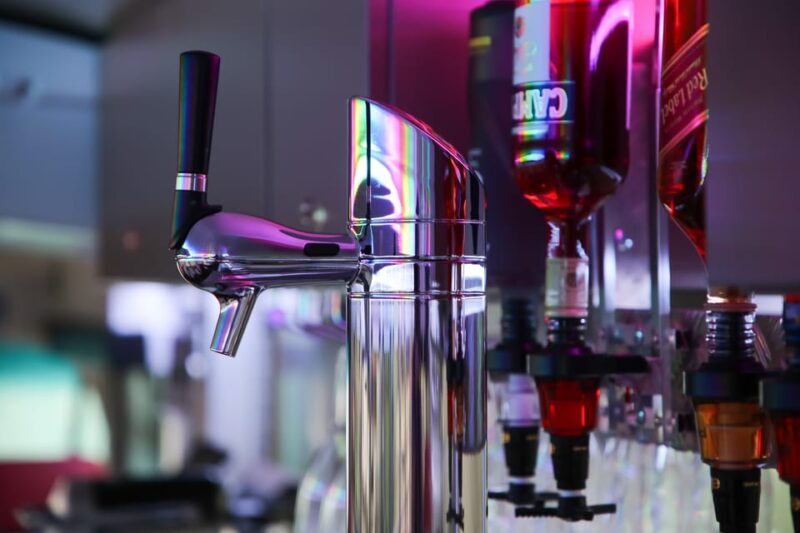 Luxembourg: American-Style Dinner in a Vintage Bus - Who Should Consider This Tour?