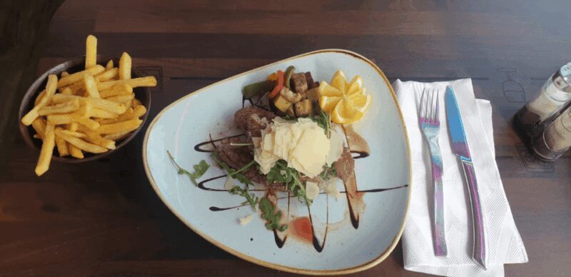 Luxembourg: Italian-Style Dinner in a Vintage Bus - FAQs