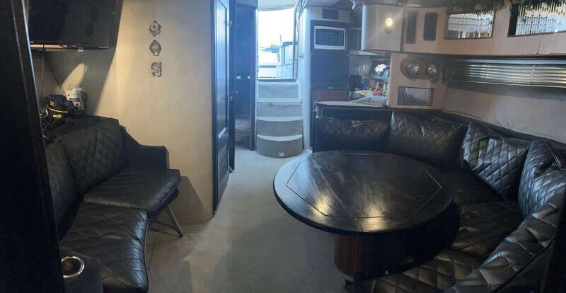 Luxurious 40ft Yacht Charter - FAQ