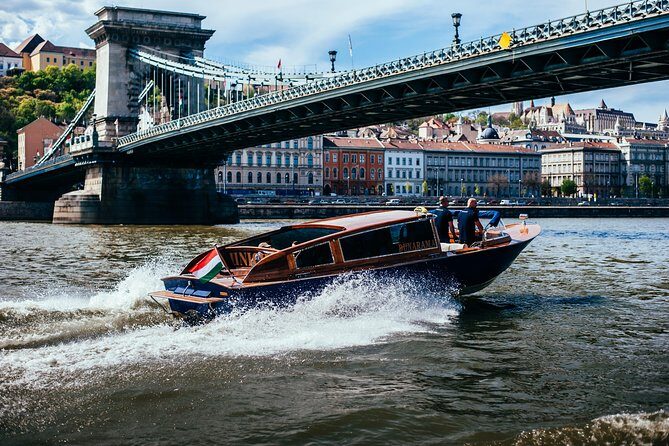 Luxurious, private day cruise with a waterlimousine to Szentendre - The Itinerary: What Can You Expect?