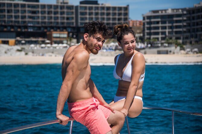 Luxury 42' Yacht Tour in Cabo for Snorkeling and Sunset - Who Will Love This Tour?