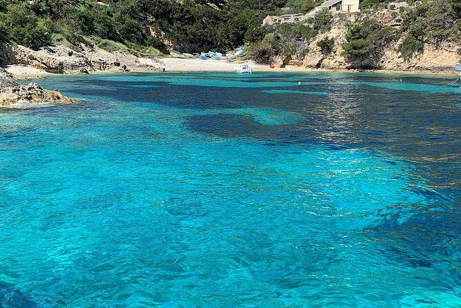 Luxury Blue Cave & 5 Islands Tour from Split - A Detailed Look at the Itinerary and Experience