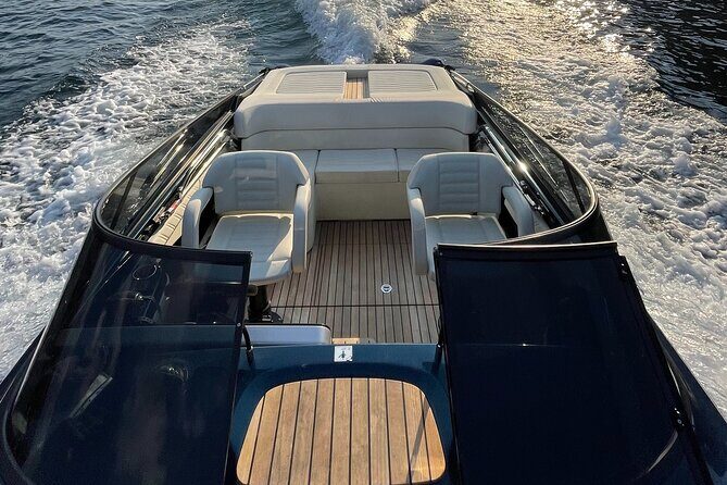 Luxury Boat Tour on Lake Como - The Sum Up