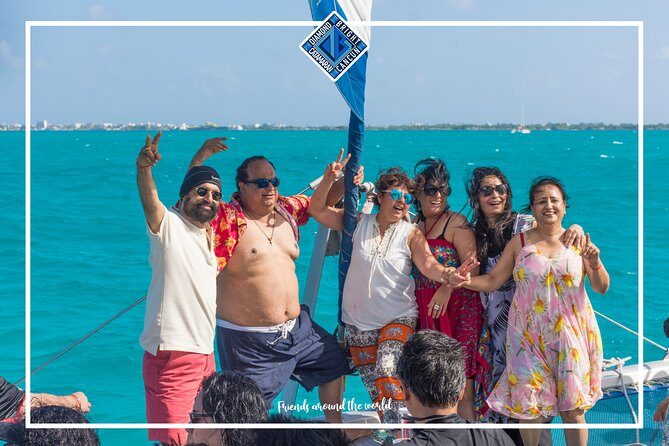 Luxury Catamaran tour to Isla Mujeres with Transportation from Cancun - Wrapping It Up