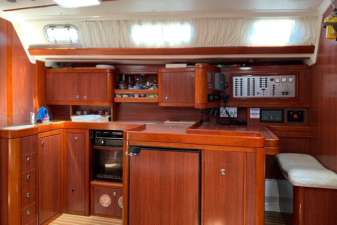 Luxury Day Cruises to Ithaca - swimming, snorkeling food and more ! - Setting Off for a Picturesque Day on the Water