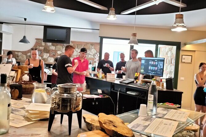 Luxury Eno and Oil experience, by e-bike and more... - FAQ