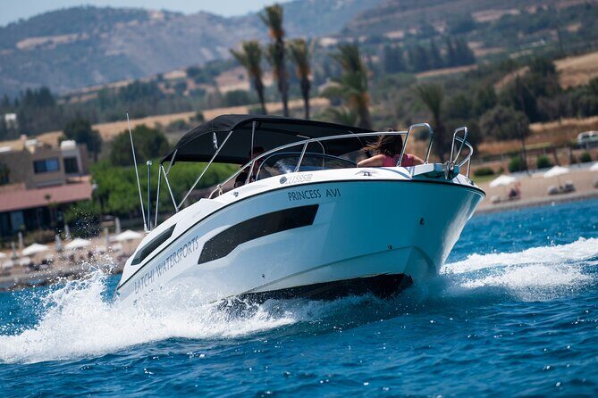Luxury- Karnic SL701 Private Self-Drive Boat Hire - Setting the Scene: What’s Included in Your Day