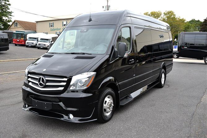 Luxury Niagara Falls Day Trip from Toronto with Cruise and Lunch - Frequently Asked Questions