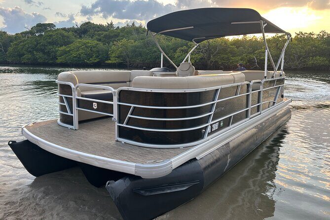 Luxury Pontoon Boat Rentals in Fort Lauderdale - Key Points