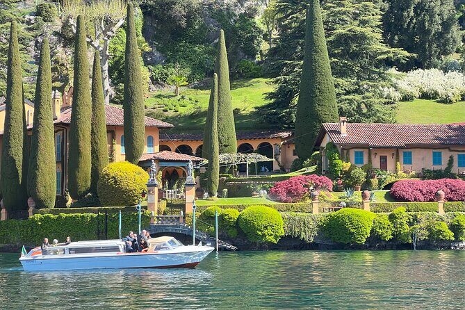 Luxury Private Boat Tour on Lake Como Bellagio & Villa Highlights - The Experience of the Boat Ride