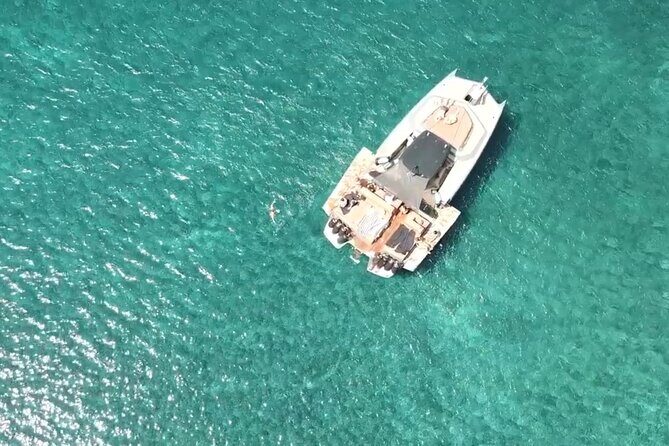 Luxury Private Power Catamaran Tour in Santorini - A Closer Look at the Experience