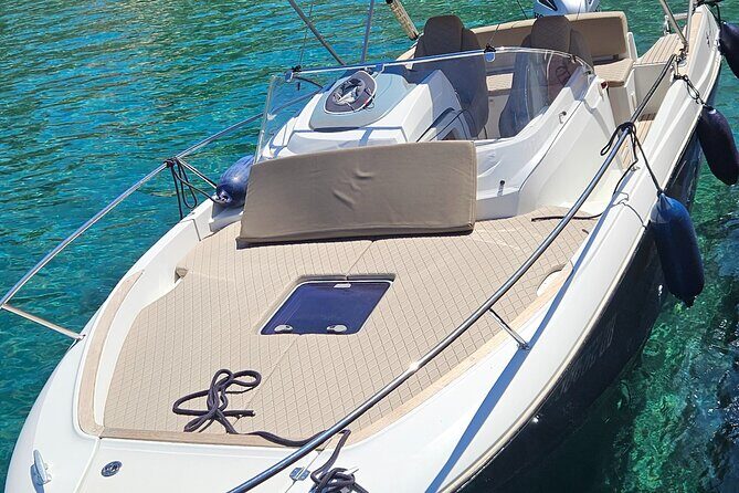 Luxury Private Speedboat Tour Islands & Blue Cave - Practical Details