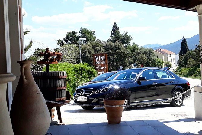 Luxury Private Transfer Zagreb Airport - Zagreb - What the Reviews Say