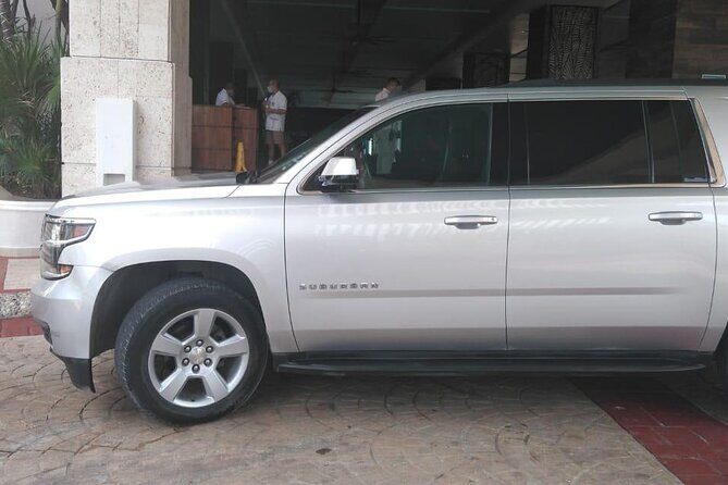 Luxury private transportation from CUN Airport to Cancun Hotel Zone - Downsides and Considerations