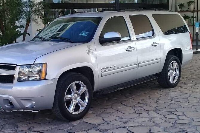 Luxury private transportation from CUN Airport to Puerto Aventuras & Akumal - Key Points