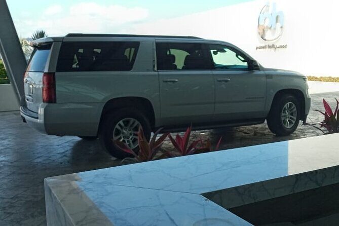 Luxury private transportation from CUN Airport to Puerto Aventuras & Akumal - The Experience in Practice