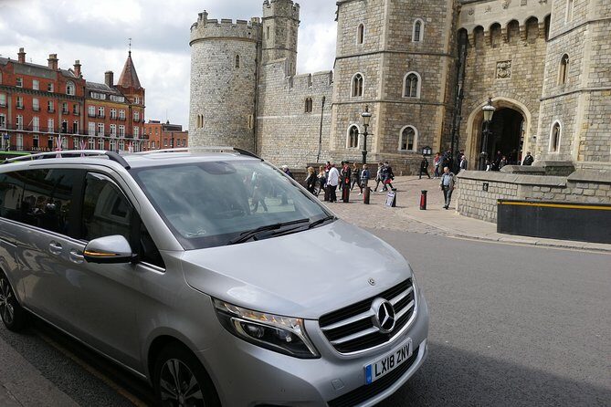 Luxury Private Vehicle Day Hire:London to London Stopover Windsor and its Castle - An In-Depth Look at the Experience