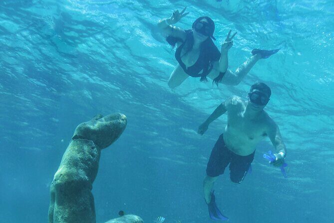 Luxury Sailing Experience to Isla Mujeres with Lunch & Open Bar - The Sum Up