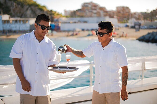 Luxury Sunset: Cape Arch Tour with Dinner and Drinks - Who Should Consider This Tour?