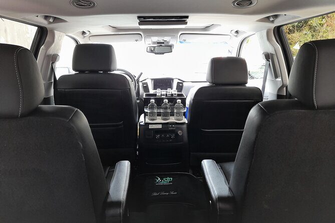 Luxury SUV arrivals from Cancun Airport one way - Suitability and considerations