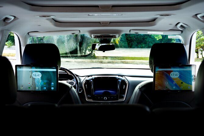 Luxury SUV Departure Transportation to Cancun Airport - A Deep Dive into the Experience