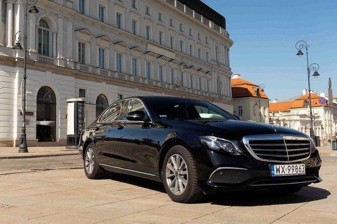 Luxury Warsaw Chopin Airport Transfer by private Limousine - The Driver and Service Quality