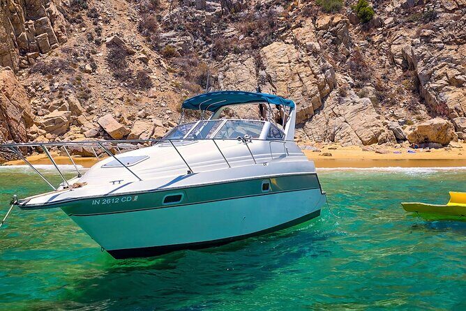 Luxury Yacht Charter and Arch Tour in Cabo San Lucas - An In-Depth Look at the Cabo San Lucas Yacht Tour Experience