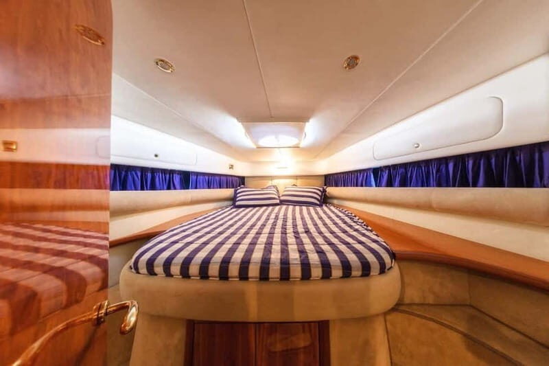 Luxury Yacht | Zakynthos |39ft Cranchi |Private for 9 people - What Makes This Yacht Tour Stand Out?